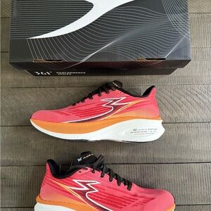361 Degrees Flame St 2 Women’s Size 8